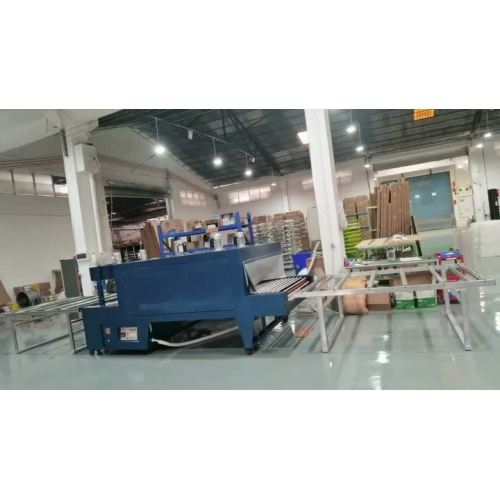 Máquina de embalagem de janelas