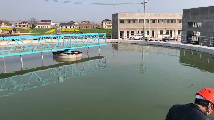 Vídeo de lodo de meia ponte central de ponte