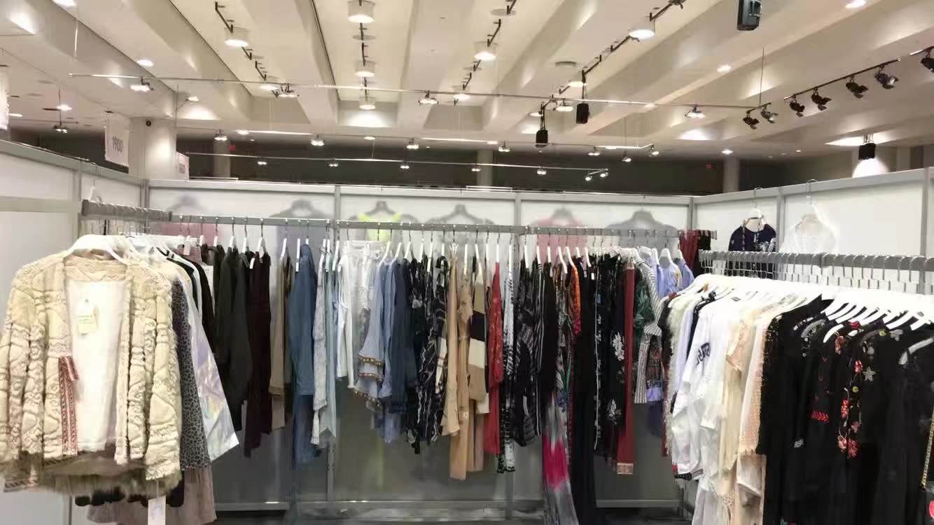 2017 HK FW módní přehlídka