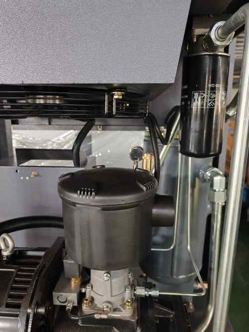 Uma análise abrangente das causas de falha do compressor de ar de parafuso: investigação aprofundada de perigos ocultos em vários estágios