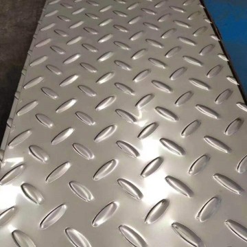 Chequered plate15
