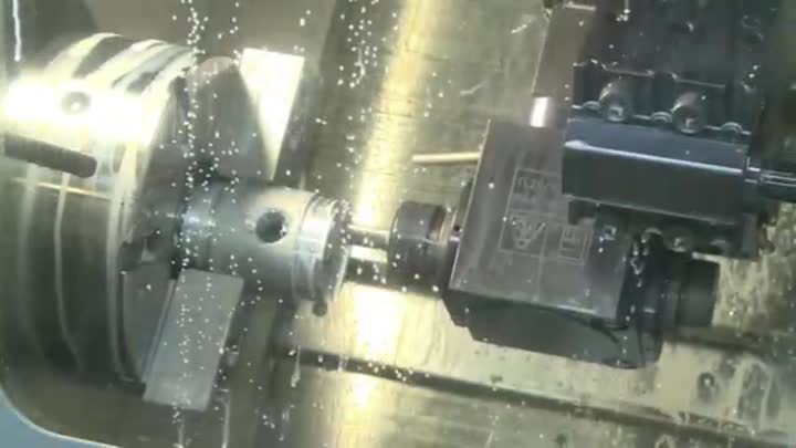 4 Asse CNC Turning