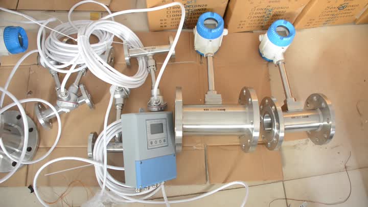 Vortex flowmeter and Thermal gas mass flowmeter