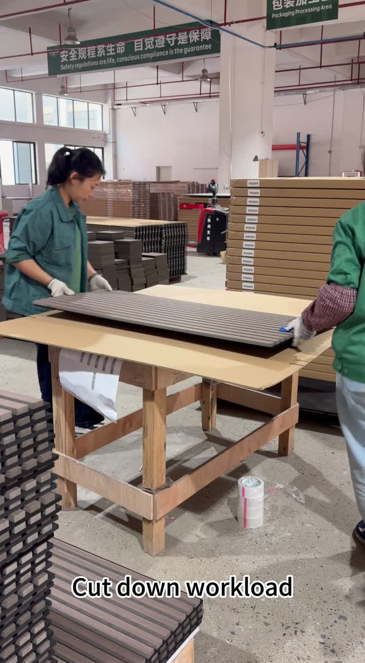 Akupanel یک پانل دیواری آکوستیک مدرن است که برای ترکیب کنترل صدا با ظرافت بصری طراحی شده است