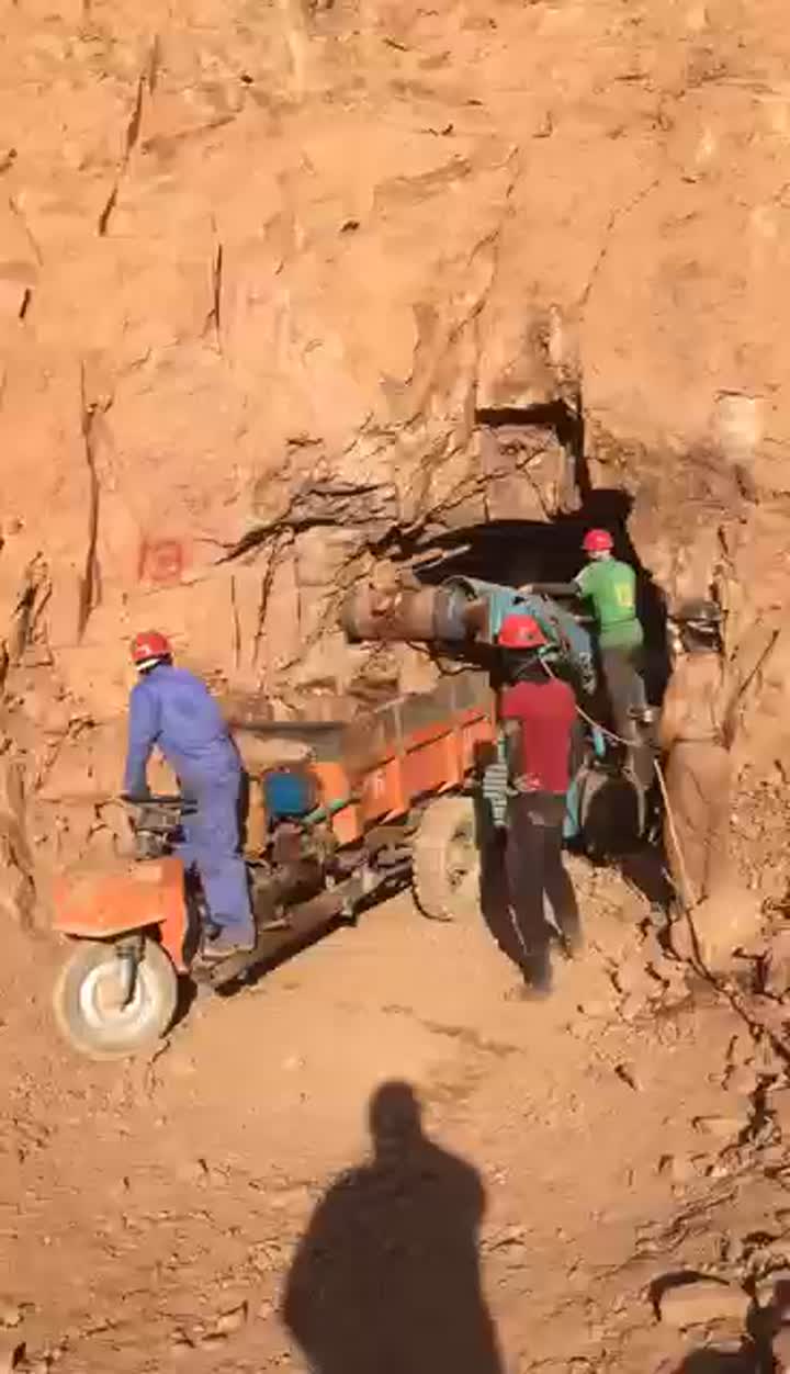 2C07A508337FF606018CBFB113A18611