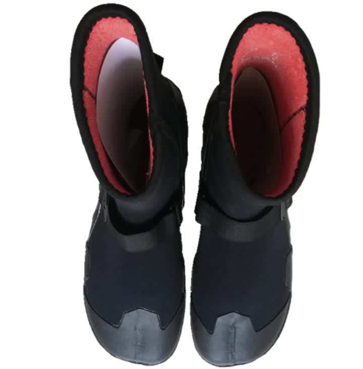 High cut diving boots