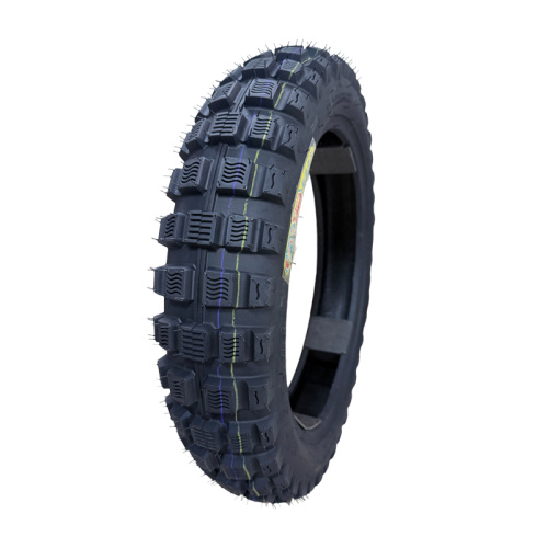 Se usa el sistema de dirección de los neumáticos de motocicleta o el espacio es demasiado grande