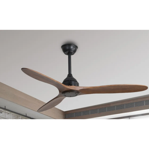 "Ventilateur de plafond en bois silencieux révolutionnaire avec un confort à distance à distance"
