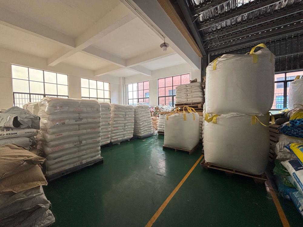 Raw material warehouse
