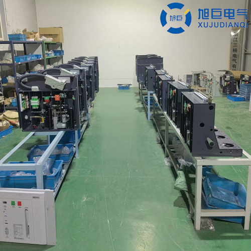 شركة XuJu Electric Technology Co., Ltd. تضع الجيل الجديد من قواطع الدائرة الكهربائية الداخلية ذات الجهد العالي في الإنتاج الرسمي