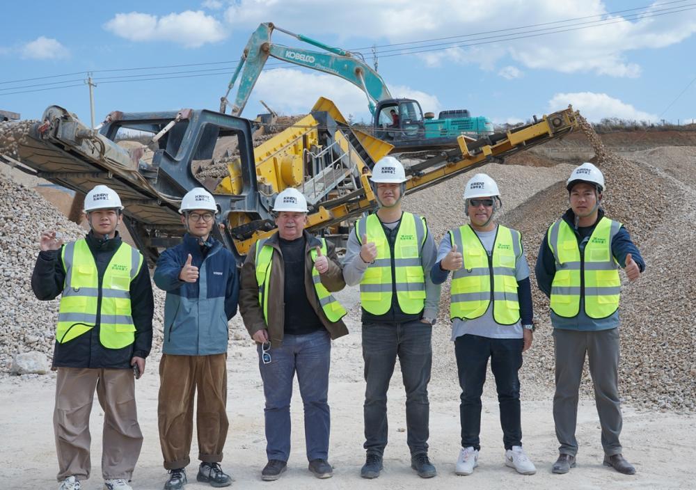 Group photo with clients