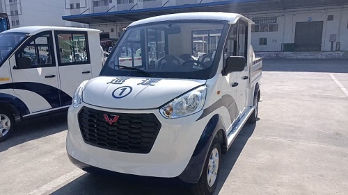 Delivering on a Commitment to Service and Supporting the Real Economy: Linli Auto Successfully Delivers Duty Vehicles to Renhe Logistics