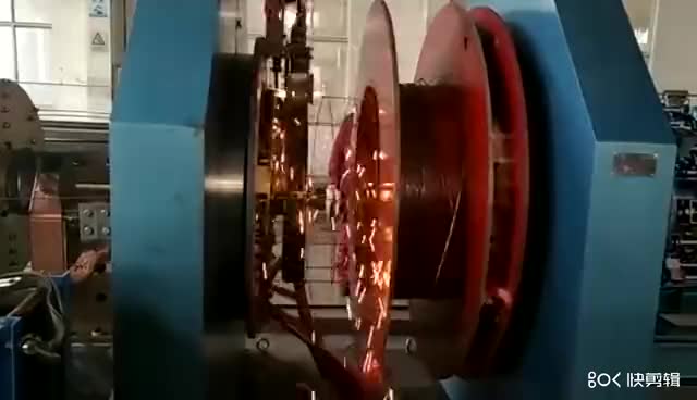 Machine de roulement de cage de fil de pile en béton1