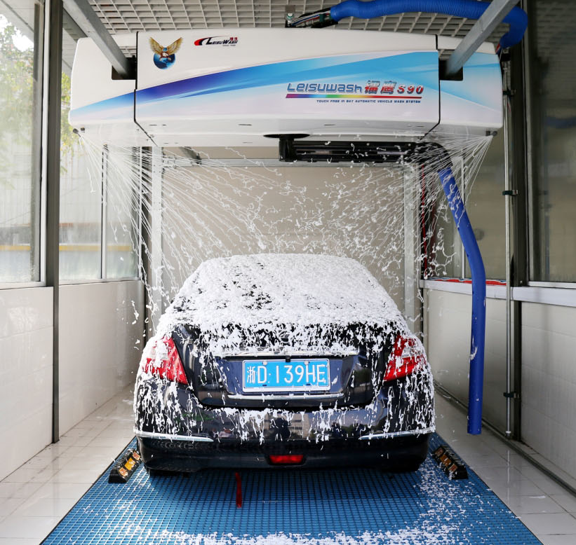 S90 Touchez le lavage de voiture gratuit