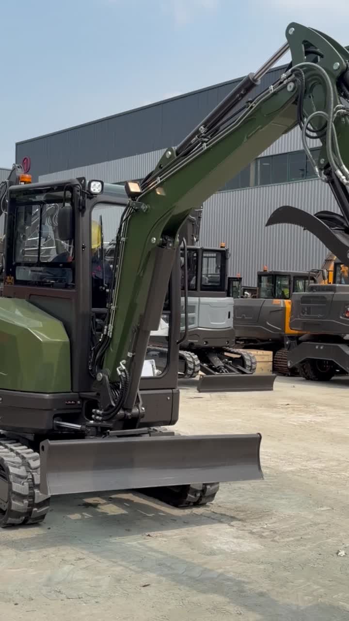 Customized 3.5Ton Mini Excavator with Six-way Dozer Blade