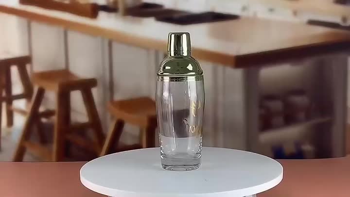 Shaker en verre avec couvercle en acier inoxydable