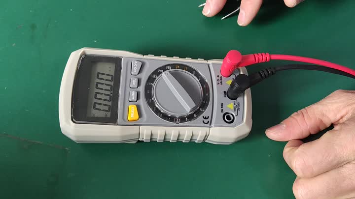 DIGITAL MULTIMETER