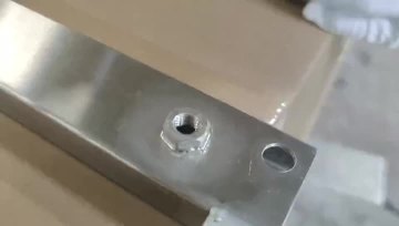Stainless Steel Cart Frame Nut Thread Inspection