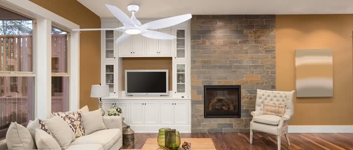 Мощный потолочный вентилятор со светом