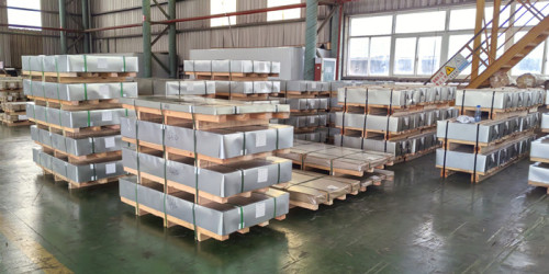 Quelles sont les principales applications des plaques d'acier aluminium-zinc-magnésium pour le métal PCM ?