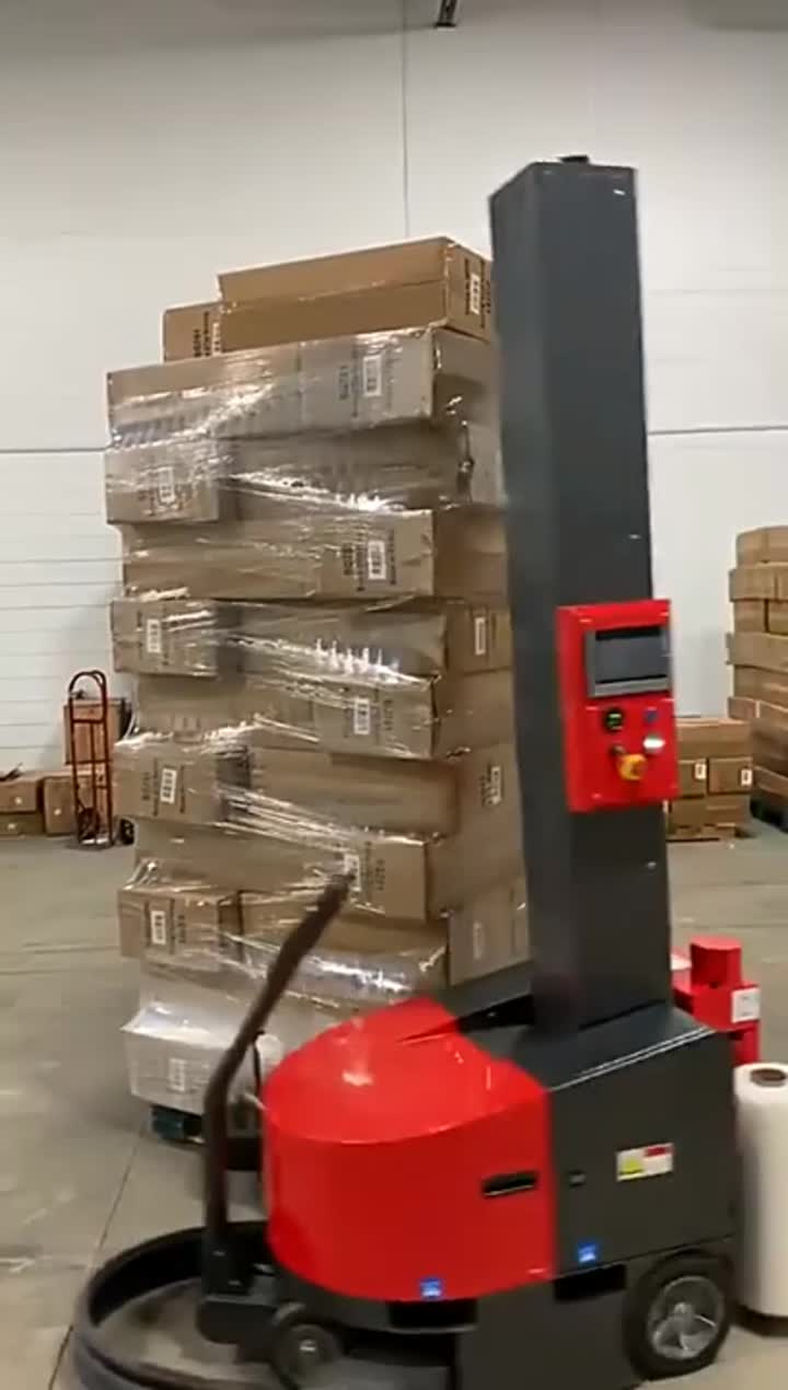 Robot wrapping machine