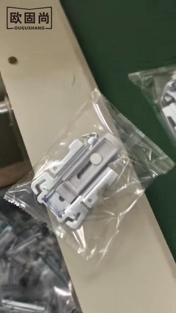 Automatic Packaging Process for Furniture Hardware Sliding Door Rollers