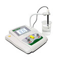 High Precision LCD Digital Benchtop Conductivity Meter for Laboratories1