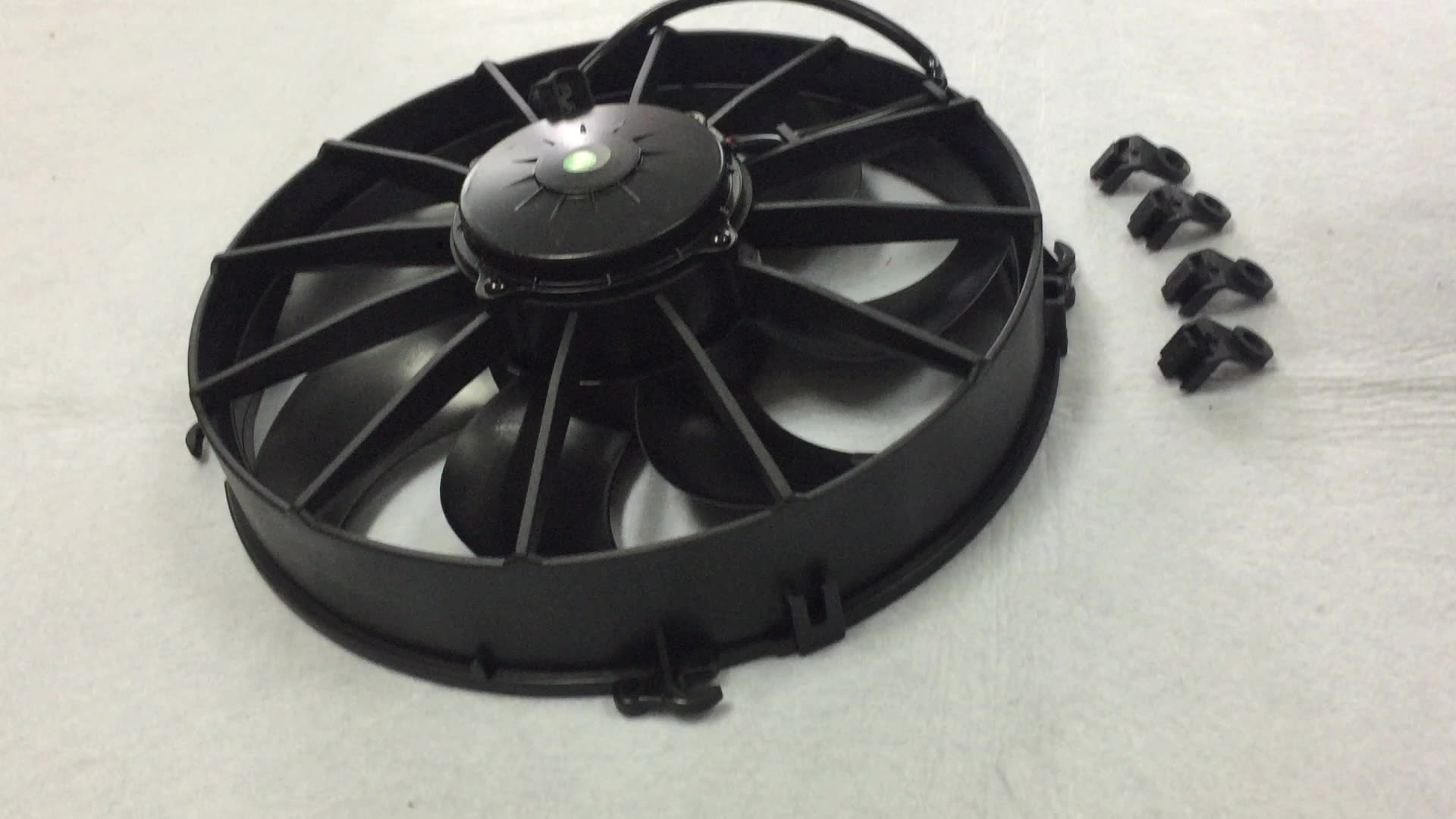 OEM 품질 VA03-BP70/LL-37S 버스 에어컨 SPAL 냉각 컨디셔너 fan1