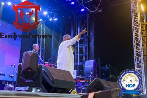 Erreichen Sie das Nicht erreichte mit Gospel -LKW