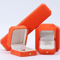 Hanhong Factory Square Velvet Jewelry Box In Stock Organizer Damengeschenk Custom Logo Anhänger Ring Orange Schmuck Aufbewahrungsbox1