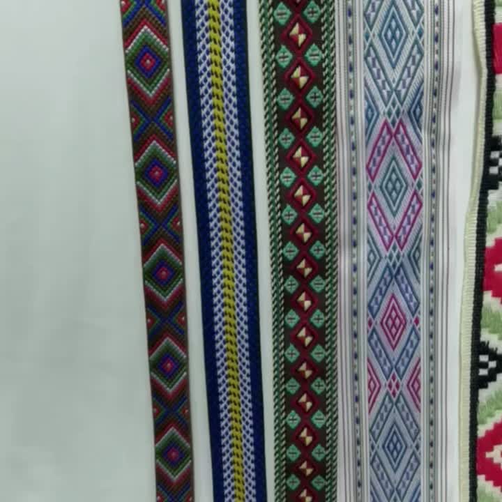 Reben jacquard pelbagai warna gaya etnik