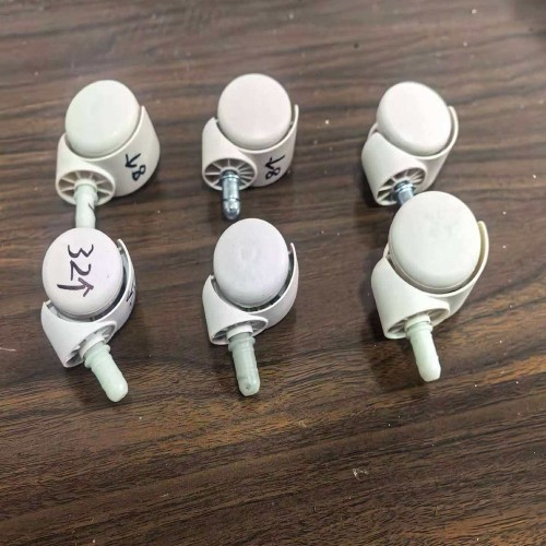 Que tipo de material é melhor utilizado para as rodas dos moldes de injeção?