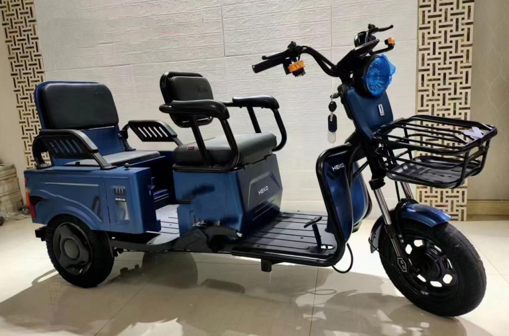 High Quality Semi-enclosed Electric Tricycle