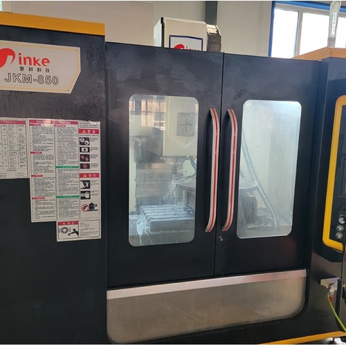 Máquina de perfuração e fresagem de alta precisão – ideal para processamento de metal e madeira