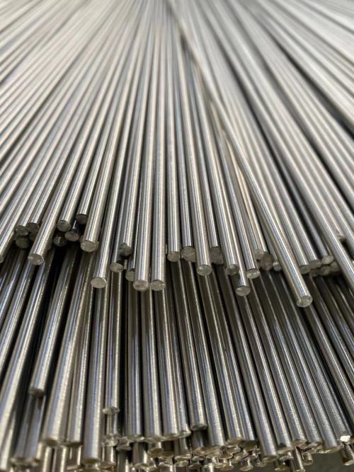 Guida al filo di titanio ASTM B863 per saldatura e AM