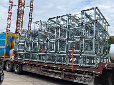 BQ SC200/200 სამშენებლო ამწე ყველა in-one მანქანით საზღვარგარეთამდე