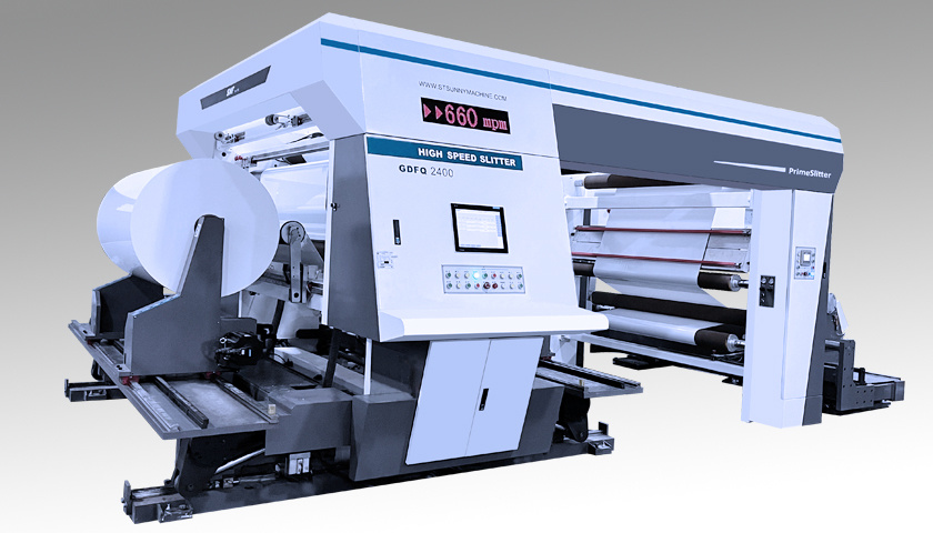 Primäre Längsschneide-Umwickelmaschine
