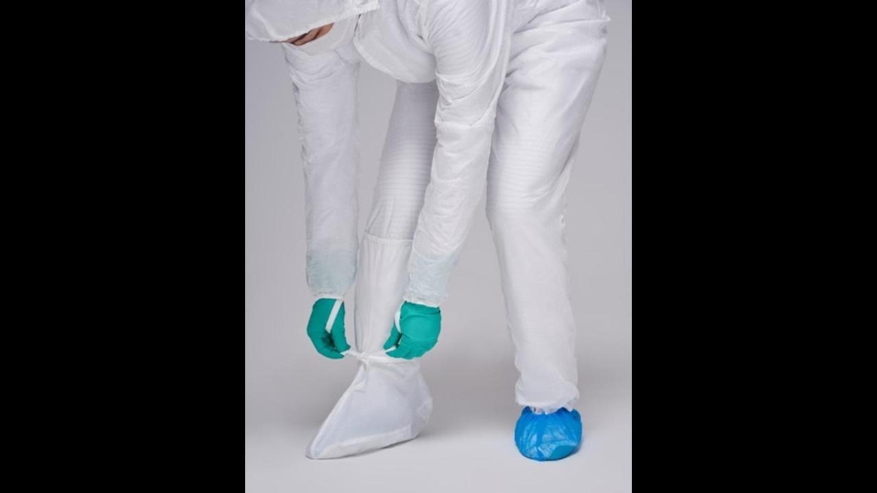 Disposable Cleanroom Boots Set