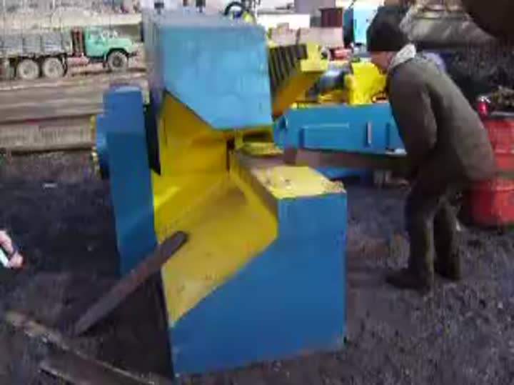 corte de metal Q43-2000