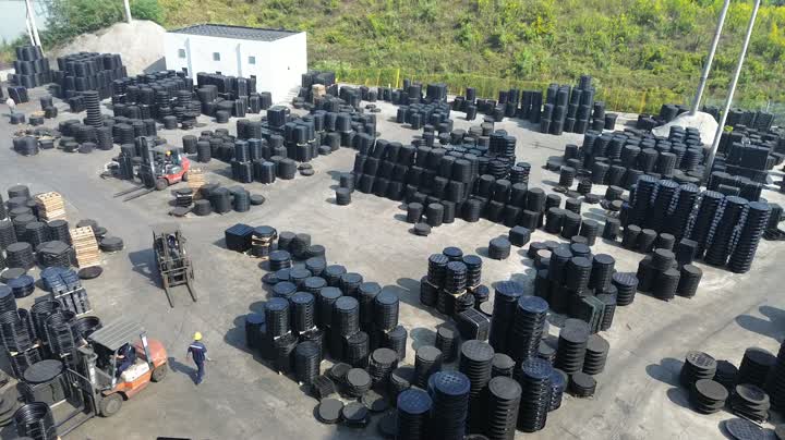 Pemandangan Udara Xinwanfangyuan – Kemudahan Pengeluaran Penutup Lurang Besi Mulur