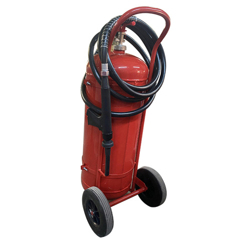 Precautions for trolley-type dry powder fire extinguishers