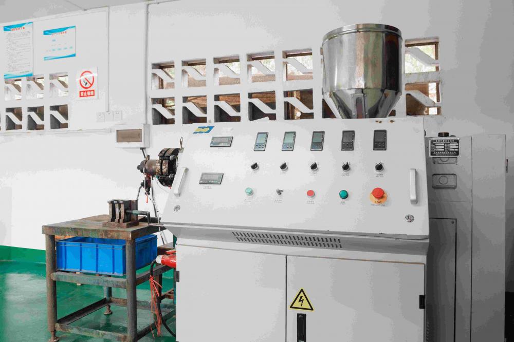Heat shrink production equipment3