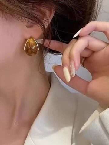 Vibrant Water Drop Earrings