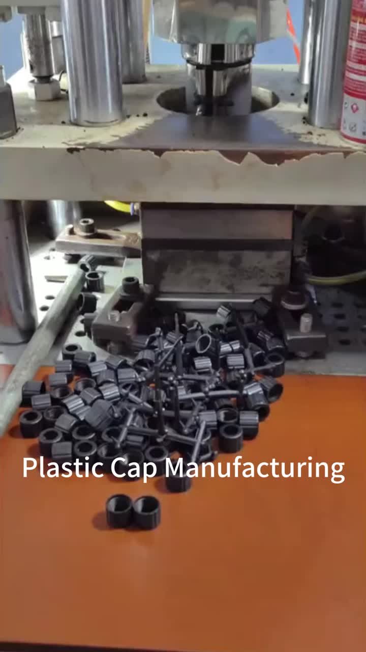 Fabricação de tampa de plástico