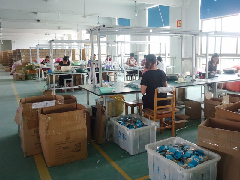 Ningbo Younker Fashion Accessory Industrial Corp.