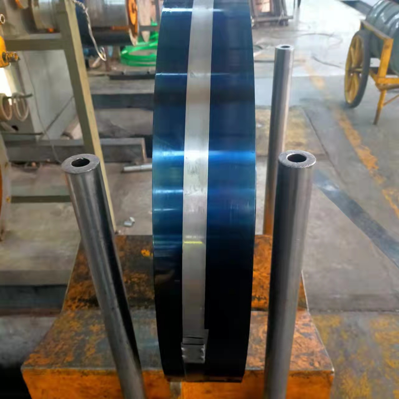 Quenching steel coils 