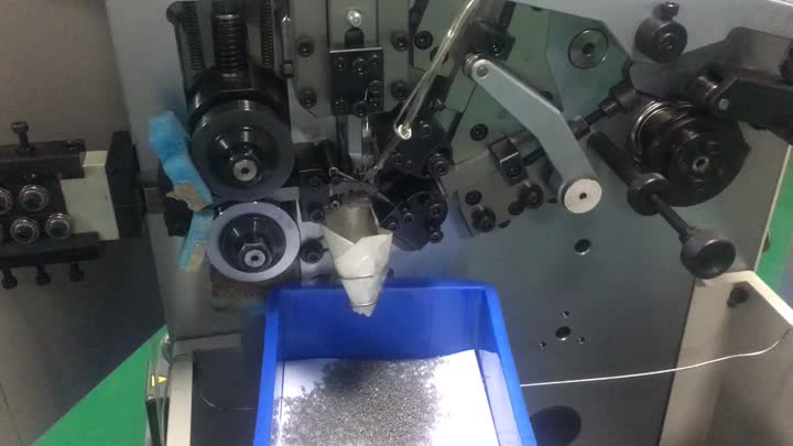 small spring production machine.mp4