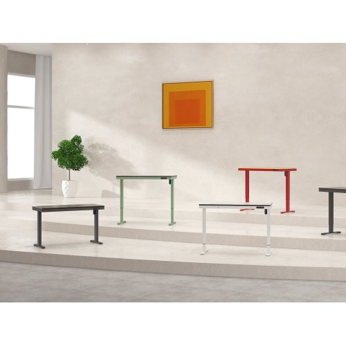 Liserve: 50 лет развития глобального дошкольного образования — от парт до школьной мебели