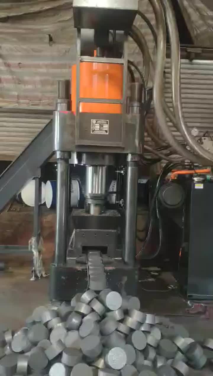 CHIPS Iron Chips Briquette Press Machine