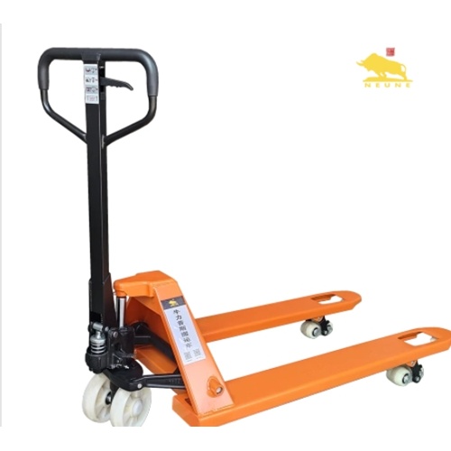 Industry Experts Evaluate Pallet Truck Lifting Capacities: How Much Weight Can They Handle? 